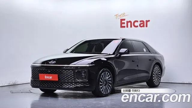 Hyundai Grandeur Hybrid (GN7)