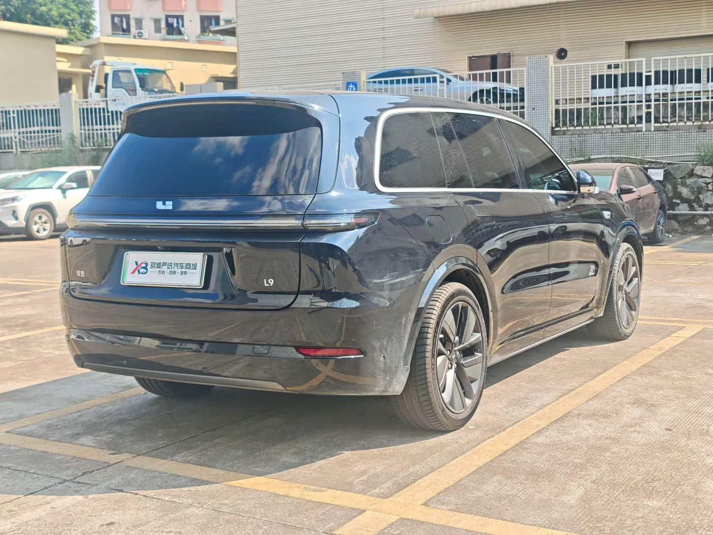 Li Auto Ideal L9, 2022 — фото 17