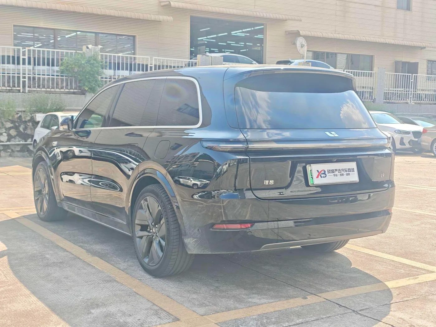 Li Auto Ideal L9, 2022 — фото 19