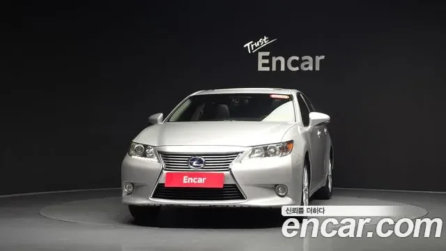 Lexus Es ES300h, 2013 — фото 2