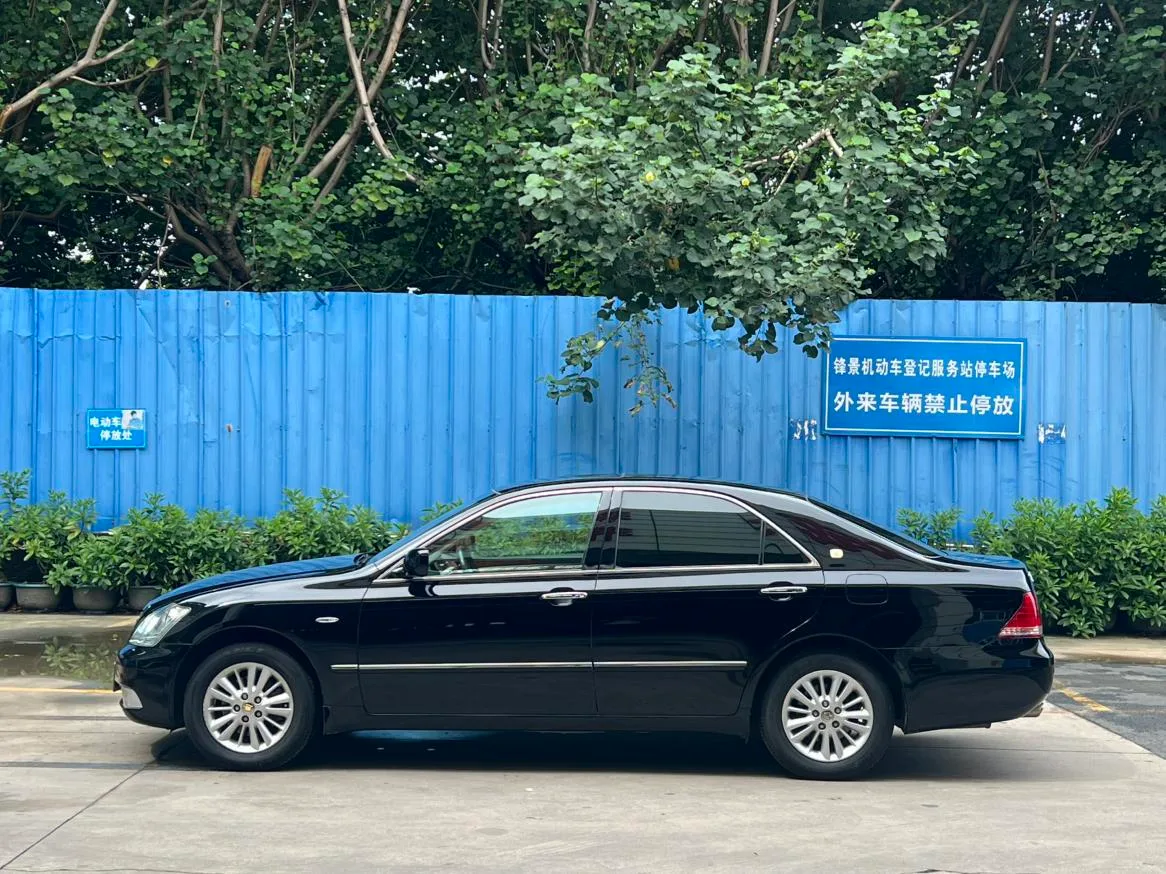 Toyota crown, 2005 — фото 8