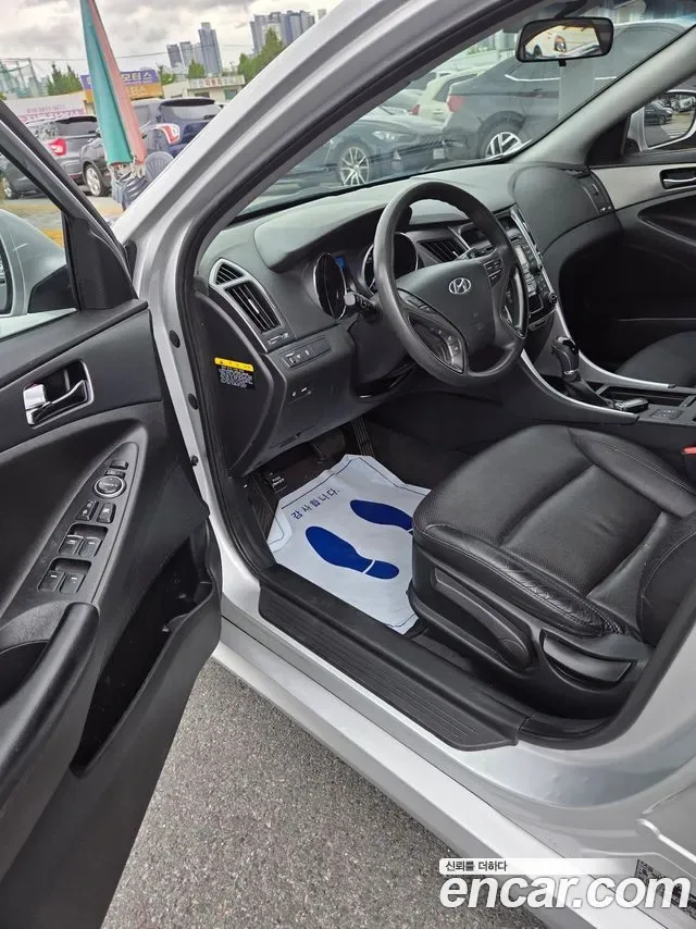 Hyundai Sonata Hybrid, 2013 — фото 10
