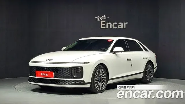 Hyundai Grandeur Hybrid (GN7)