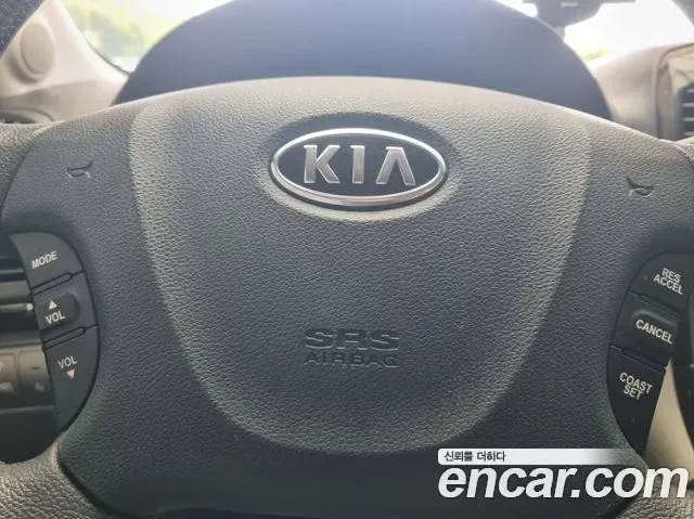 Kia Canival Carnival R, 2012 — фото 12