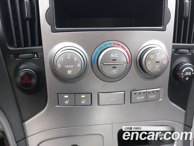 Hyundai Starex Grand Starex, 2010 — фото 16