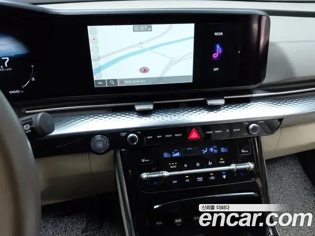 Kia Canival Carnival, 2022 — фото 13