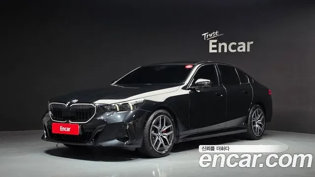 BMW 5-Series G60