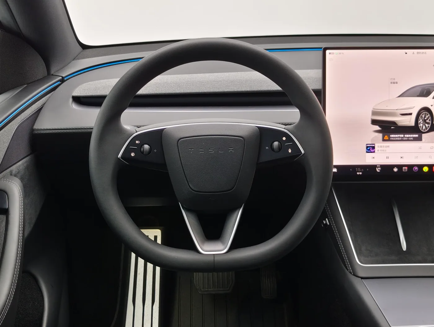Tesla Model Y L, 2026 — фото 11
