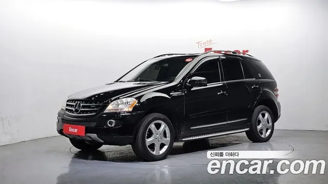 Mercedes-Benz M-Class W164
