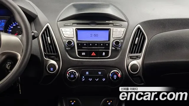 Hyundai Tucson ix, 2010 — фото 14