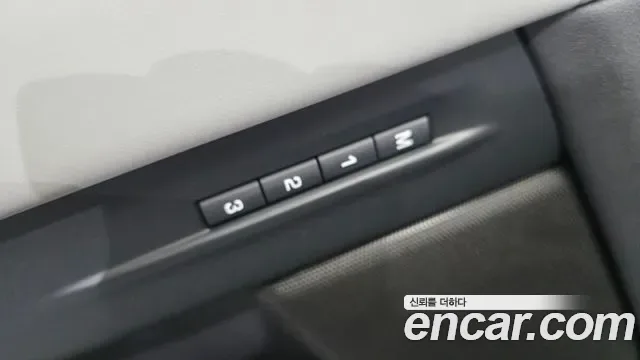 Land Rover Range Rover Evoque, 2025 — фото 15