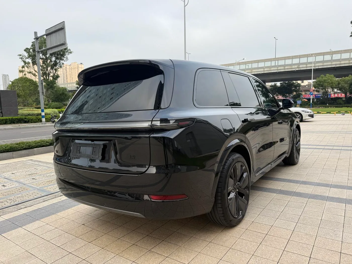 Li Auto Ideal L9, 2022 — фото 14