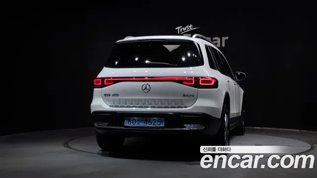 Mercedes-Benz Eqb X243, 2022 — фото 4