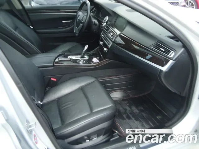 BMW 5-Series F10, 2013 — фото 14