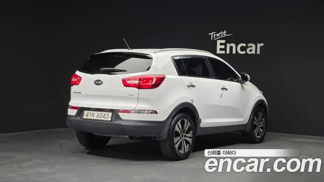 Kia Sportage, 2011 — фото 2
