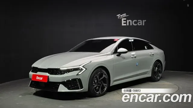 Kia K5 Hybrid