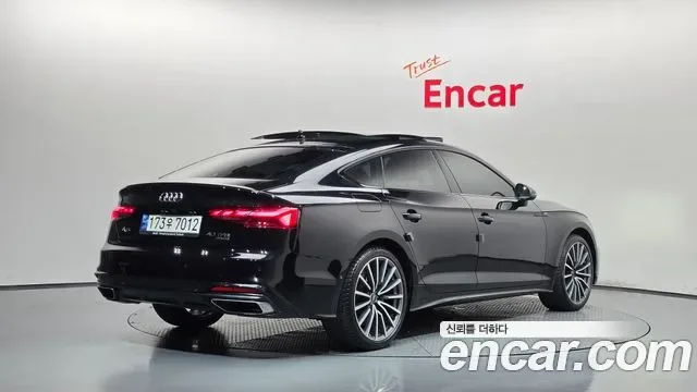 Audi A5 F5, 2022 — фото 2