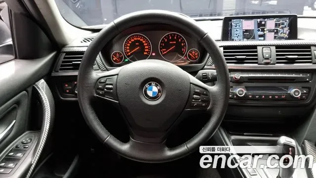 BMW 3-Series F30, 2013 — фото 13