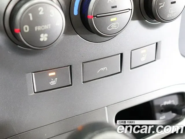 Hyundai Starex Grand Starex, 2011 — фото 10
