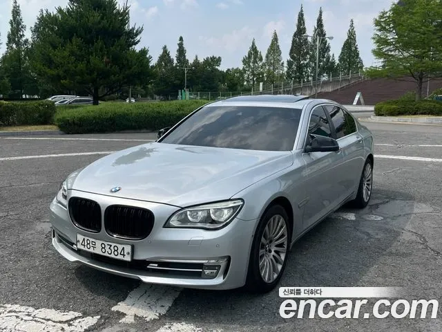 BMW 7-Series F01