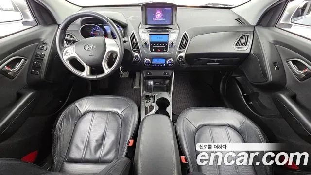 Hyundai Tucson ix, 2010 — фото 7