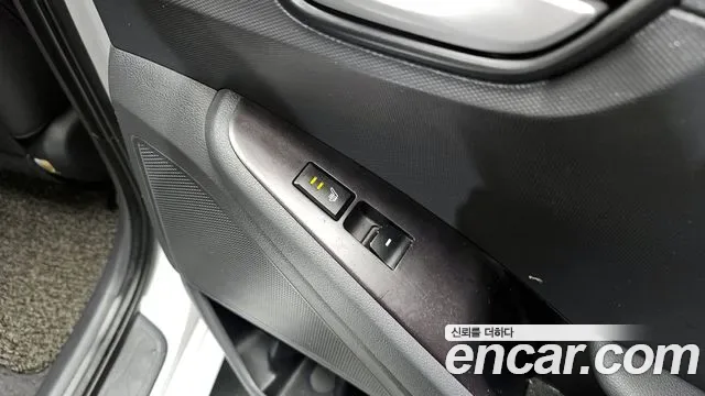 Hyundai Ioniq Ionic Hybrid, 2016 — фото 19