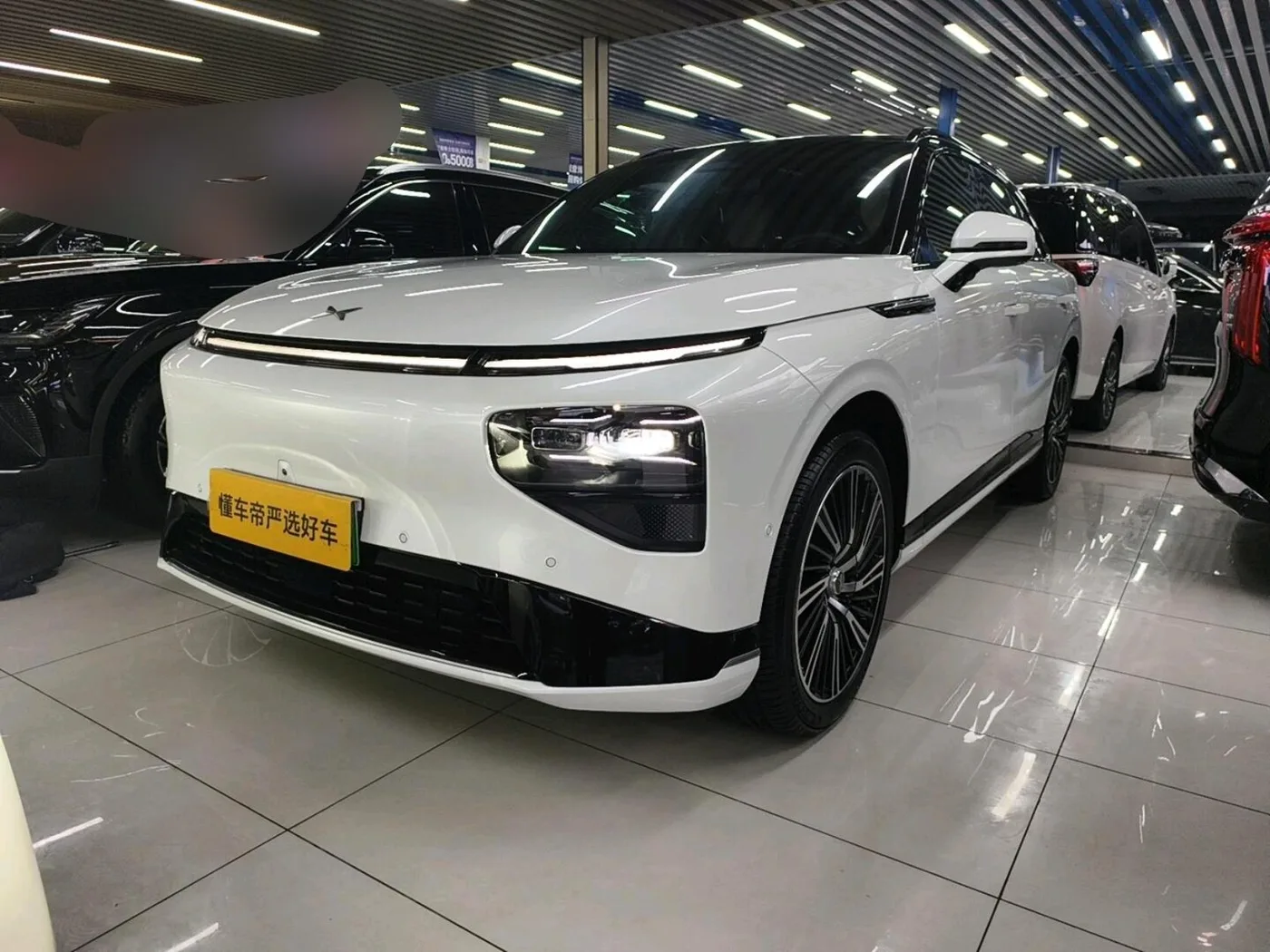 Xpeng G9