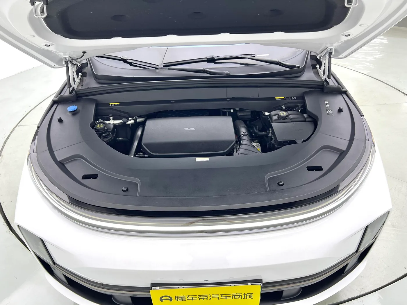 Li Auto Ideal L7, 2023 — фото 17