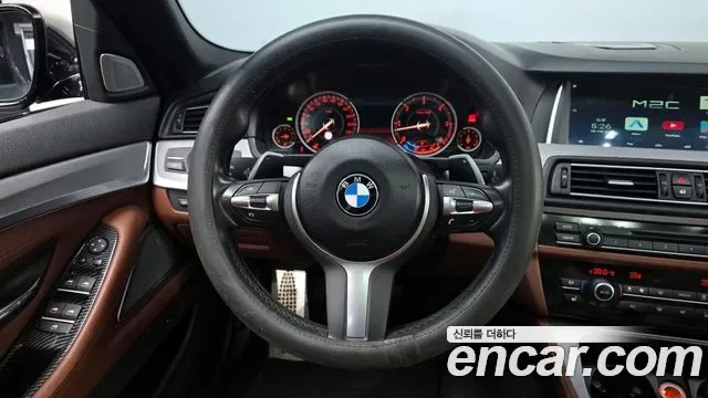 BMW 5-Series F10, 2013 — фото 13