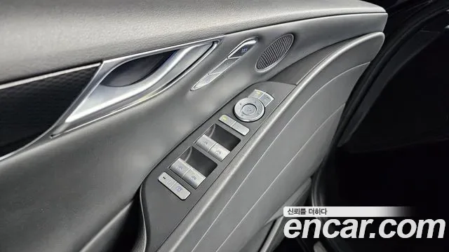 Genesis G80 RG3, 2025 — фото 27