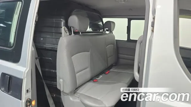 Hyundai Starex Grand Starex, 2009 — фото 11