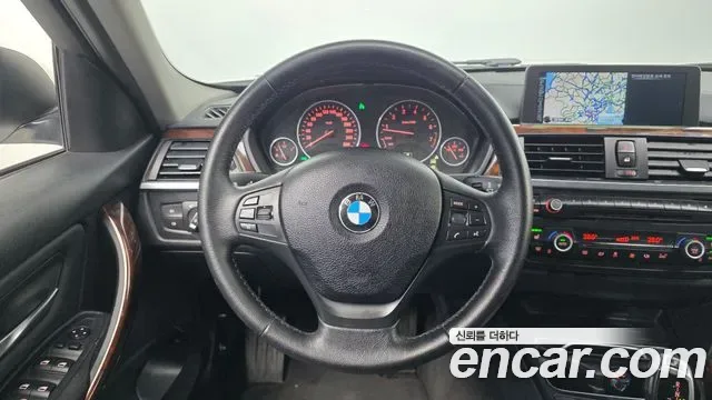 BMW 3-Series F30, 2013 — фото 13
