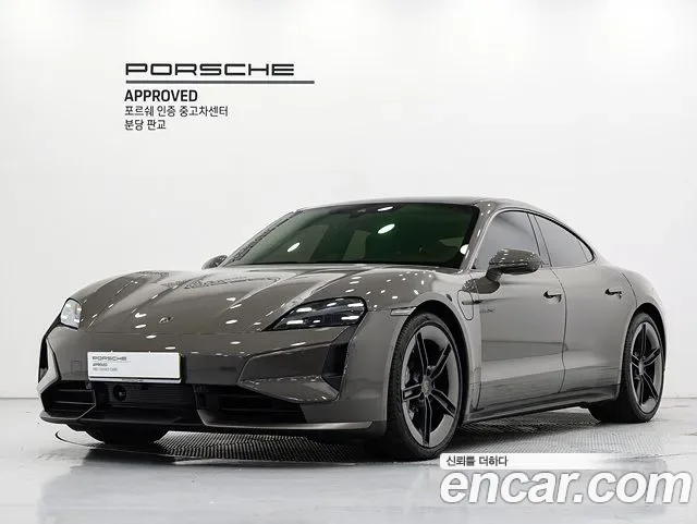 Porsche Taycan Tycan