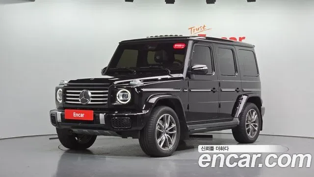 Mercedes-Benz G-Class W465