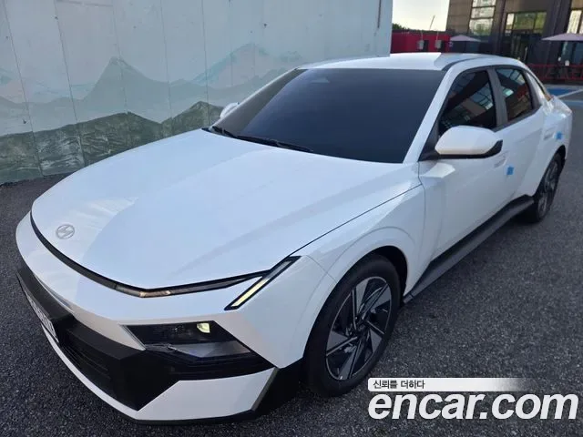 Hyundai Avante CN8