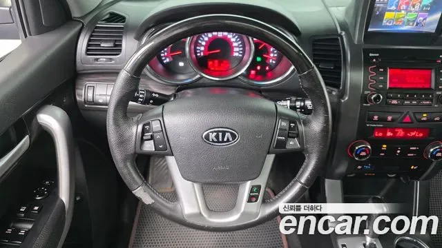 Kia Sorento, 2011 — фото 13