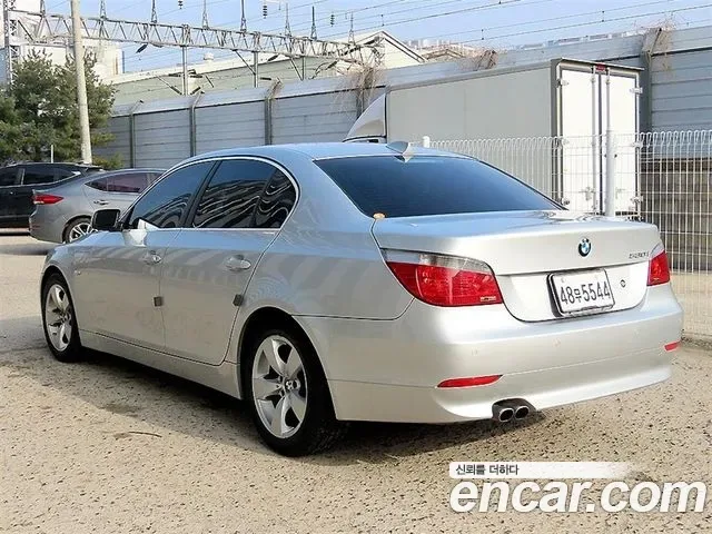 BMW 5-Series E60, 2003 — фото 2
