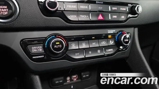 Kia Niro, 2016 — фото 16