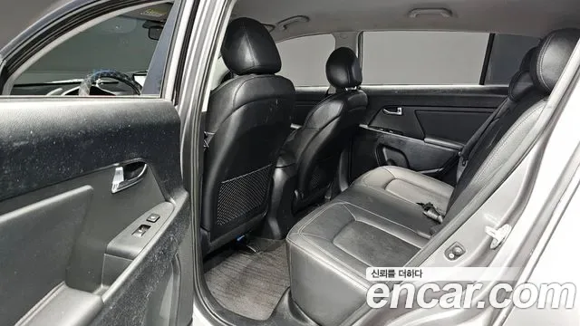 Kia Sportage, 2010 — фото 10