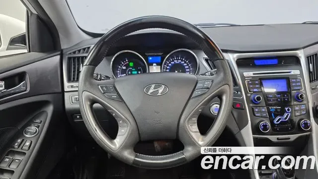 Hyundai Sonata Hybrid, 2012 — фото 13