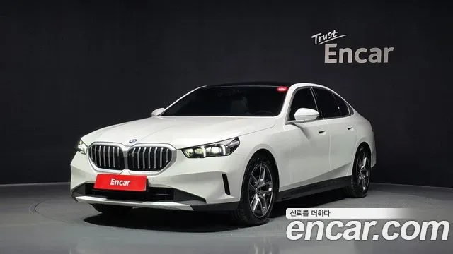 BMW 5-Series G60