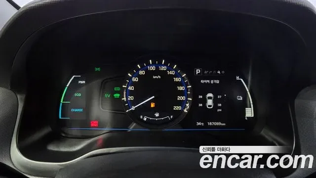 Hyundai Ioniq Ionic Hybrid, 2016 — фото 8