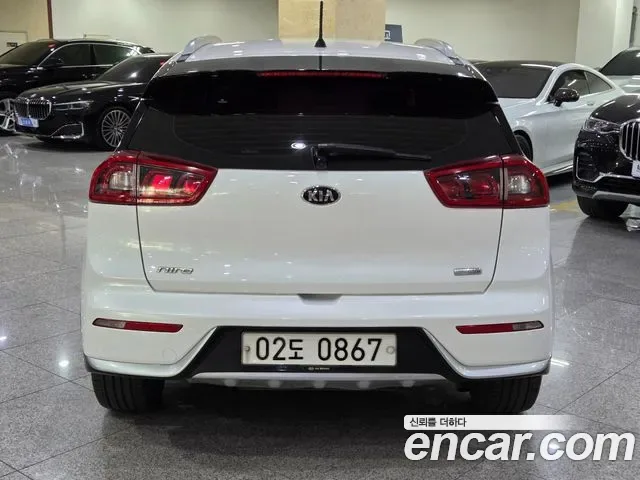Kia Niro, 2016 — фото 4