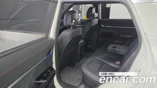 KG_Mobility_Ssangyong Actyon Activian, 2025 — фото 11