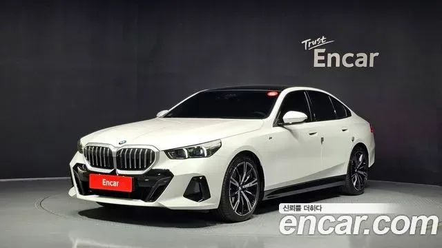 BMW 5-Series G60