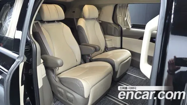 Kia Canival Carnival, 2022 — фото 12