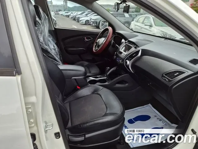 Hyundai Tucson ix, 2011 — фото 11