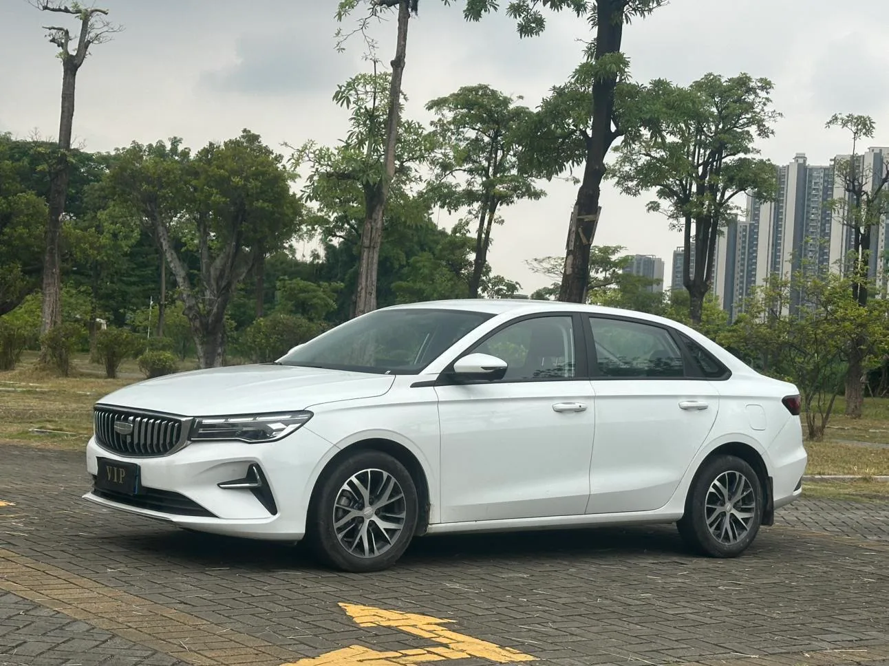 Geely emgrand