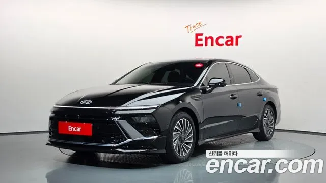 Hyundai Sonata De Edge Hybrid (DN8)