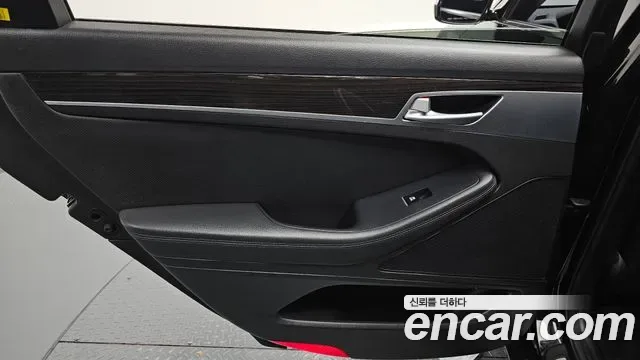 Genesis G80, 2016 — фото 25